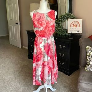 Eliza J Floral Size 10